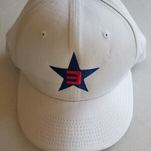9fifty White Cap with Blue Star and Red Detail